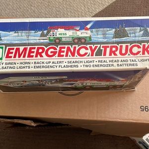 Hess emergency truck